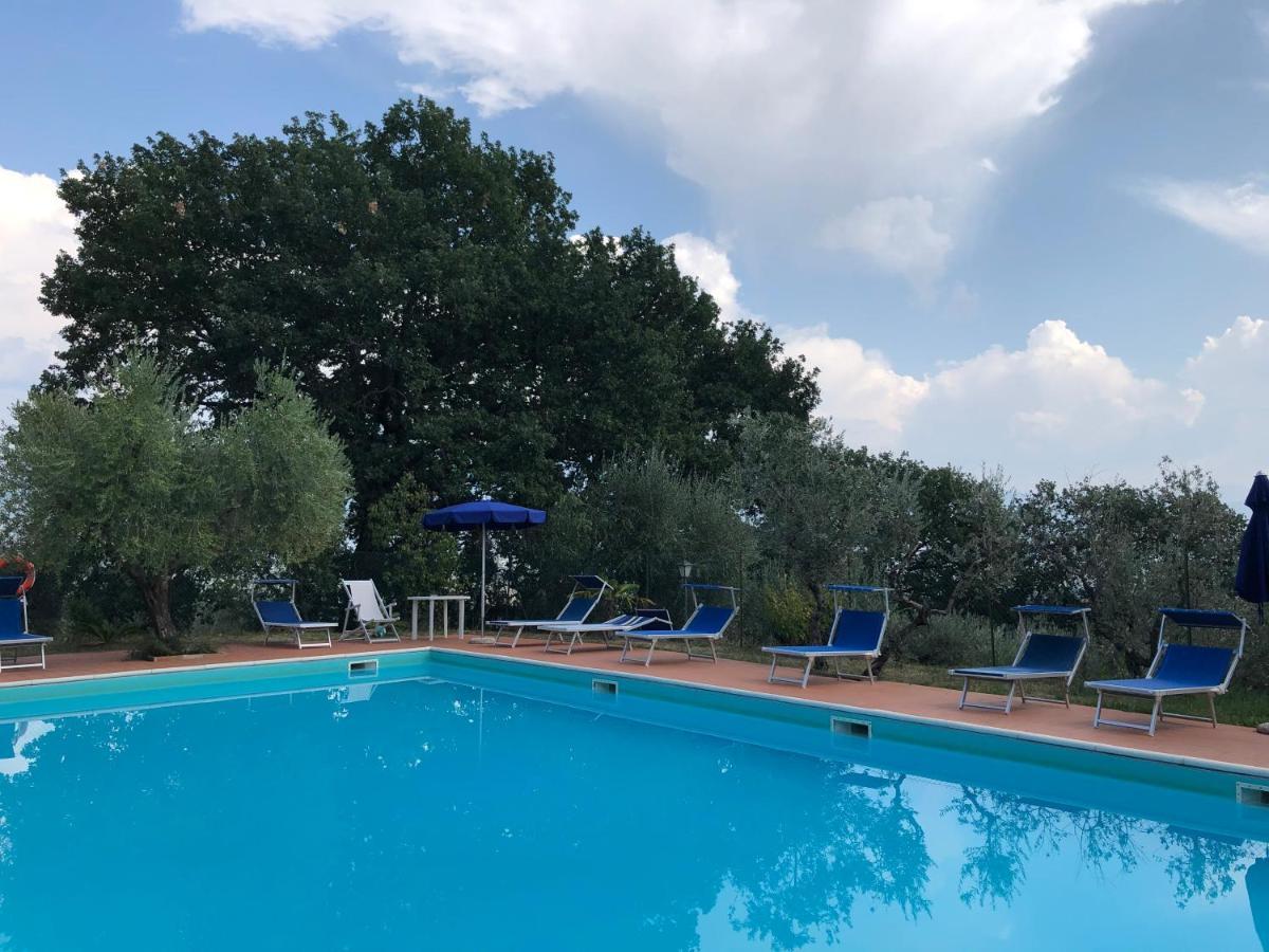 Agriturismo Camiano Piccolo Монтефалько Экстерьер фото