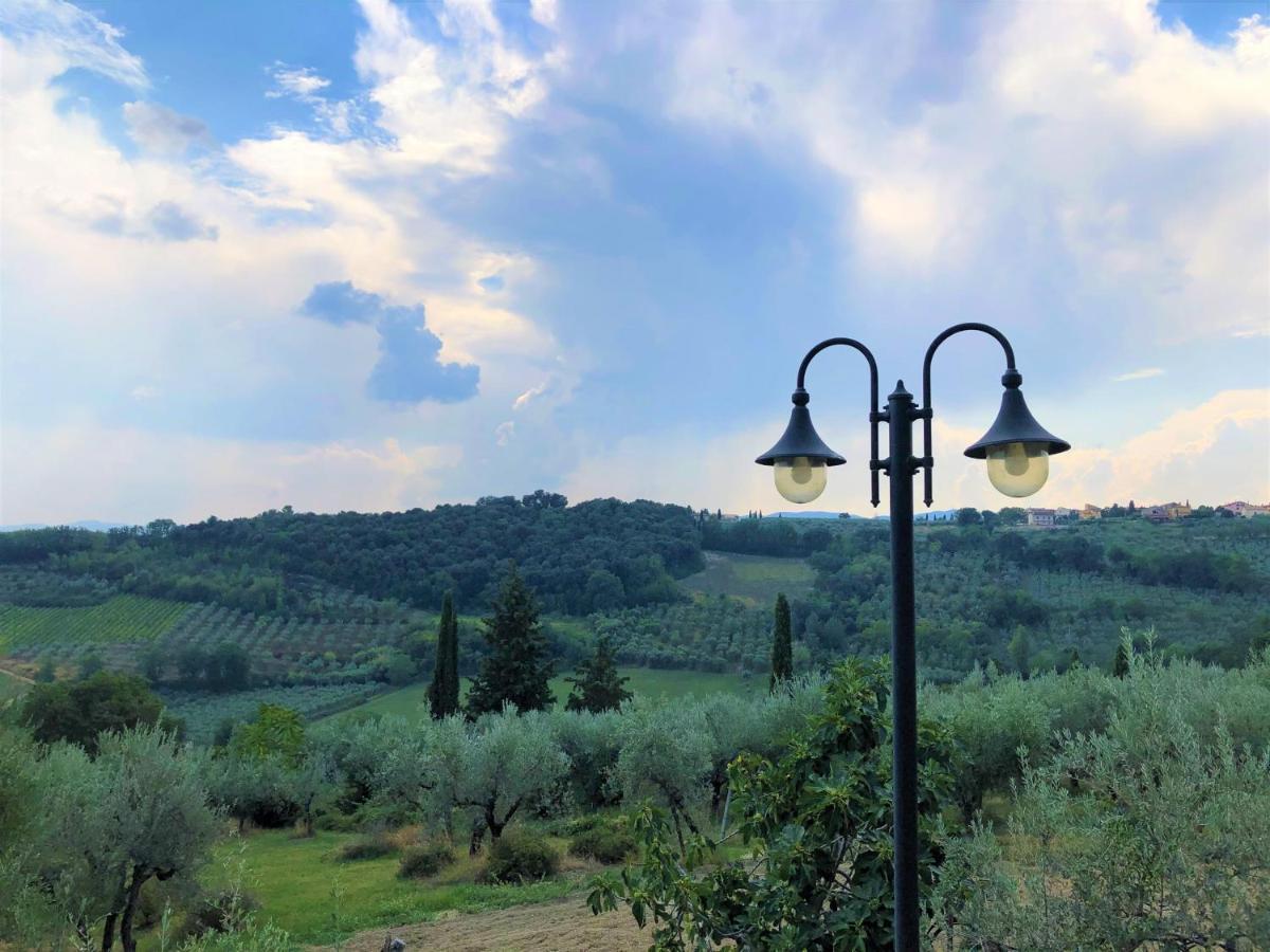 Agriturismo Camiano Piccolo Монтефалько Экстерьер фото